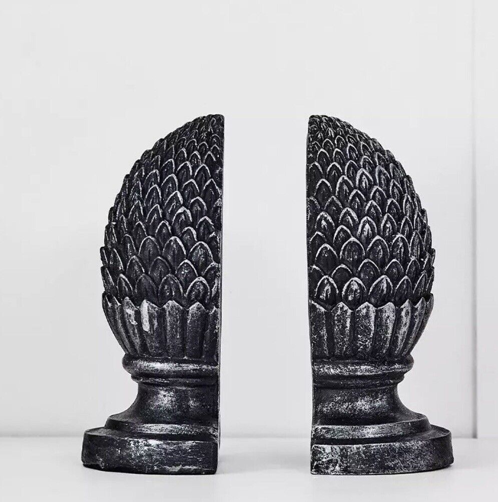 Artichoke Bookends - Bookshelf Home Decor Paperweights - Set of 2
