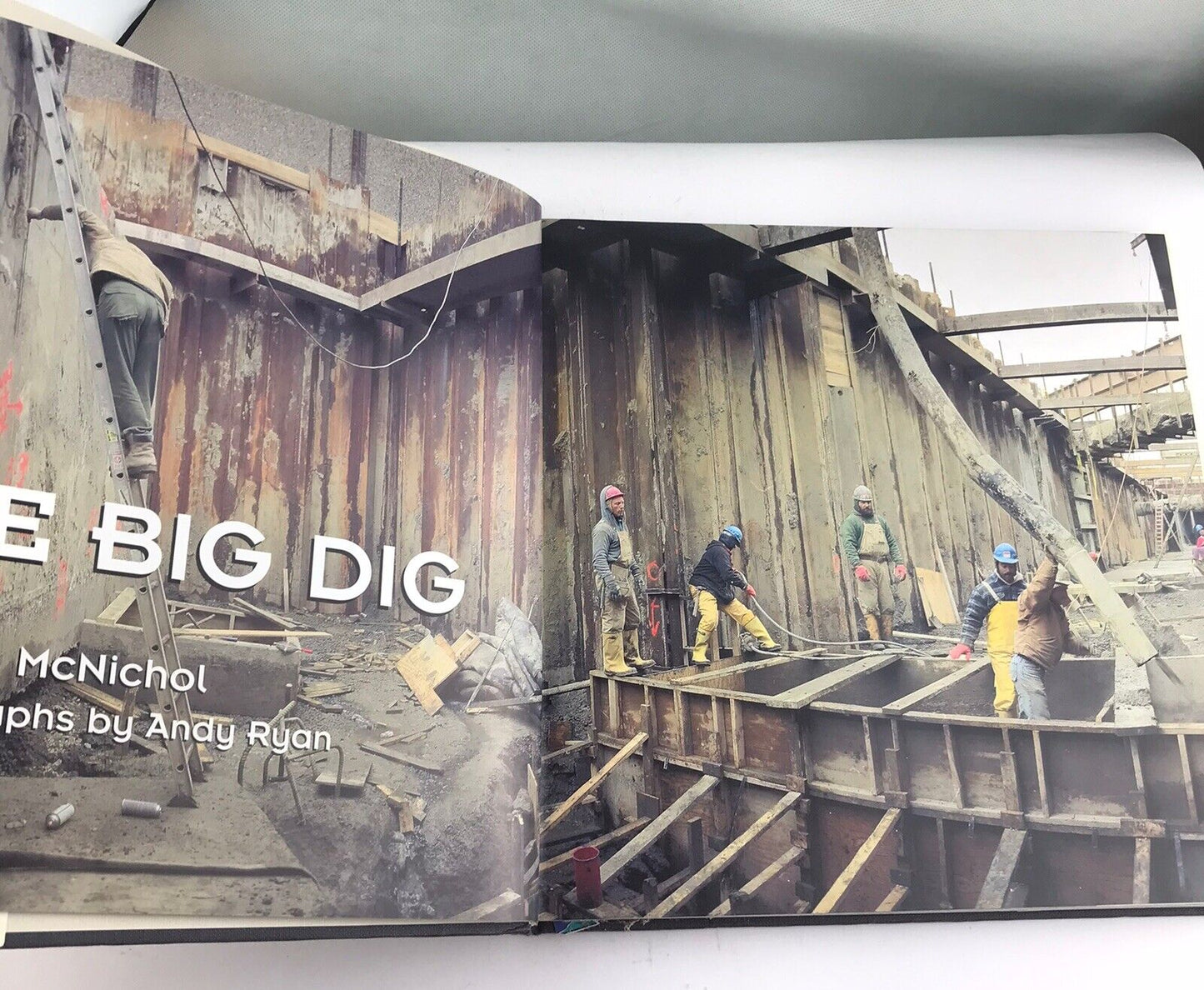 The Big Dig by Dan McNichol (Illustrated Hardcover 2000 | Boston Construction