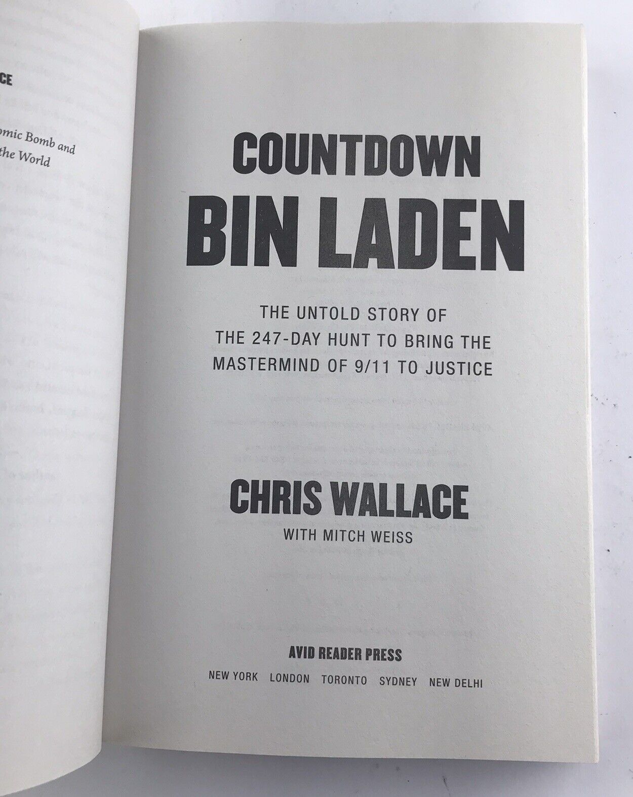Countdown bin Laden: The Untold Story of the Hunt by Chris Wallace (Paperback)