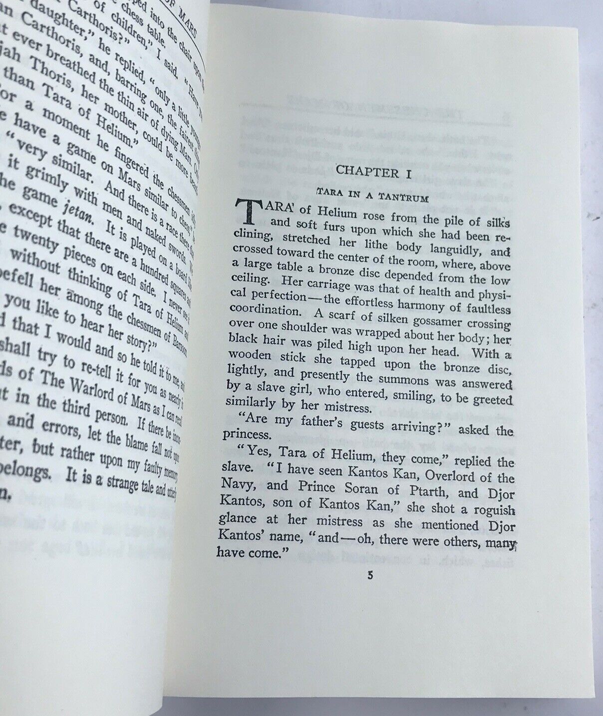 The Chessmen of Mars (John Carter of Mars Book #5) by Edgar Rice Burroughs (PB)