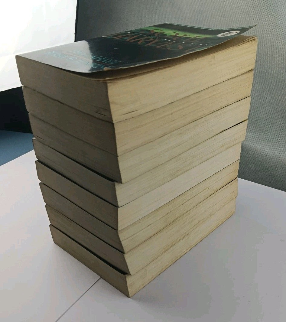 7686663