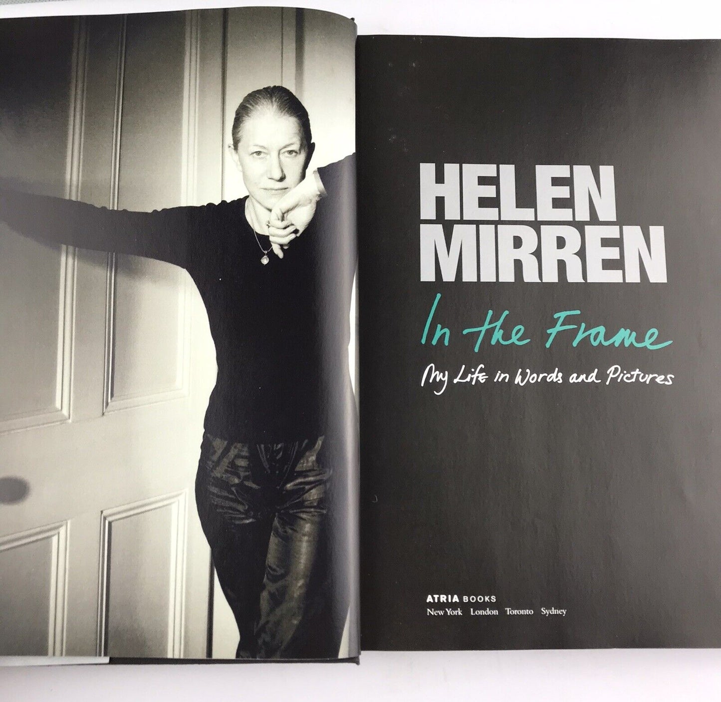 RARE! In the Frame: My Life in Words and Pictures by Helen Mirren (2008) MINT HC