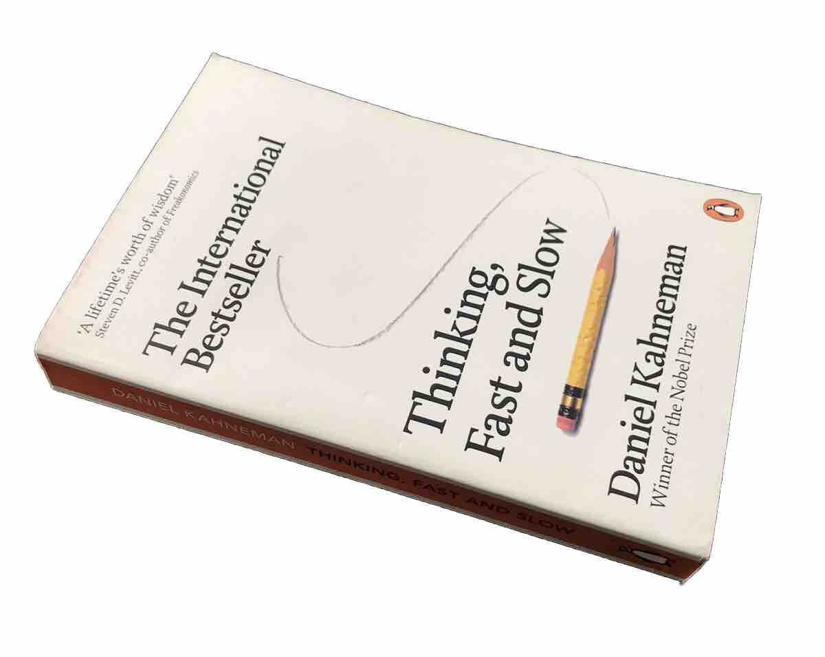 7318464