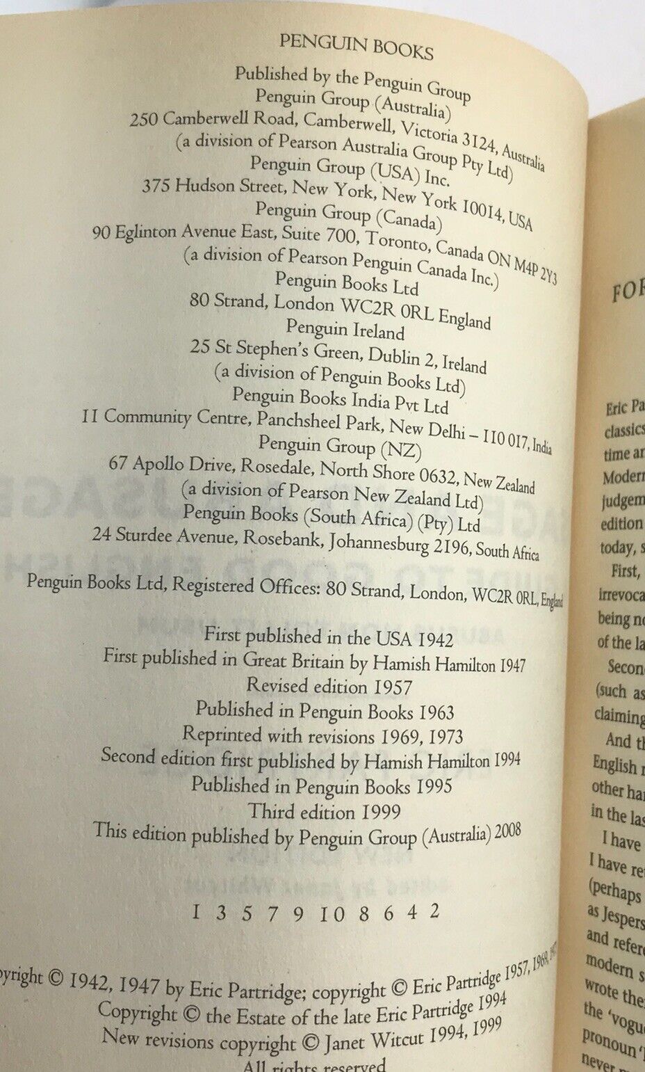 Usage and Abusage: A Guide to Good English (Abusus Non Tollit Usum) PB 2008