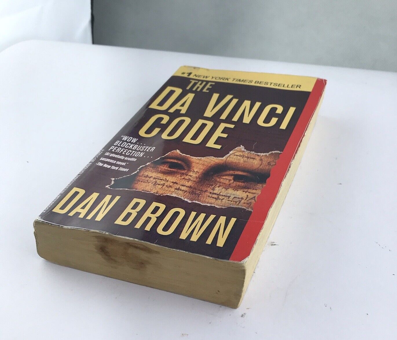 The Da Vinci Code by Dan Brown (Mass Market US Paperback, 2004)