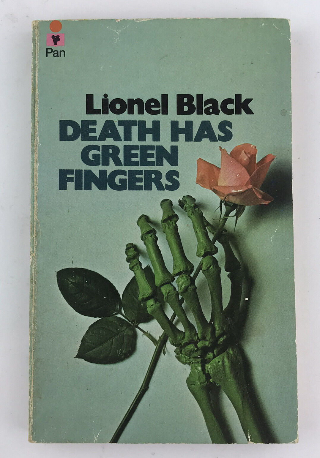 Death Has Green Fingers By Lionel Black 1974 Rare Vintage  70s Crime Novel