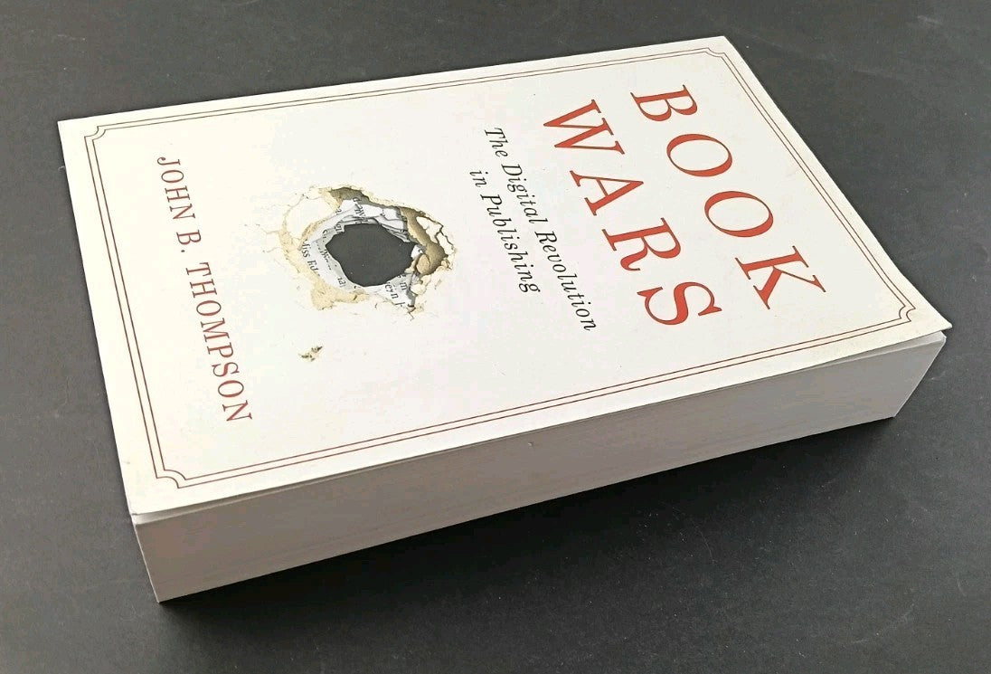 7652809