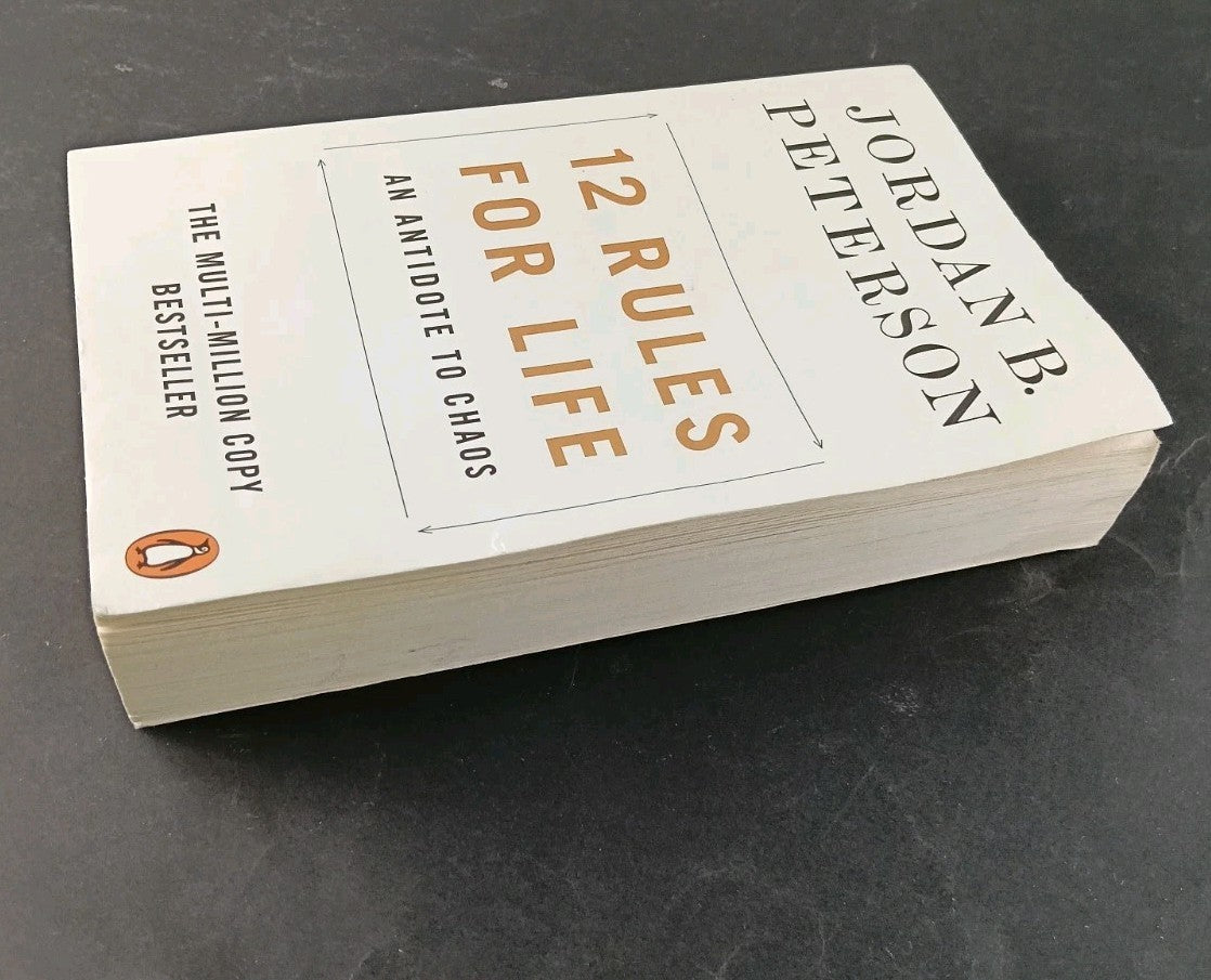 8562841