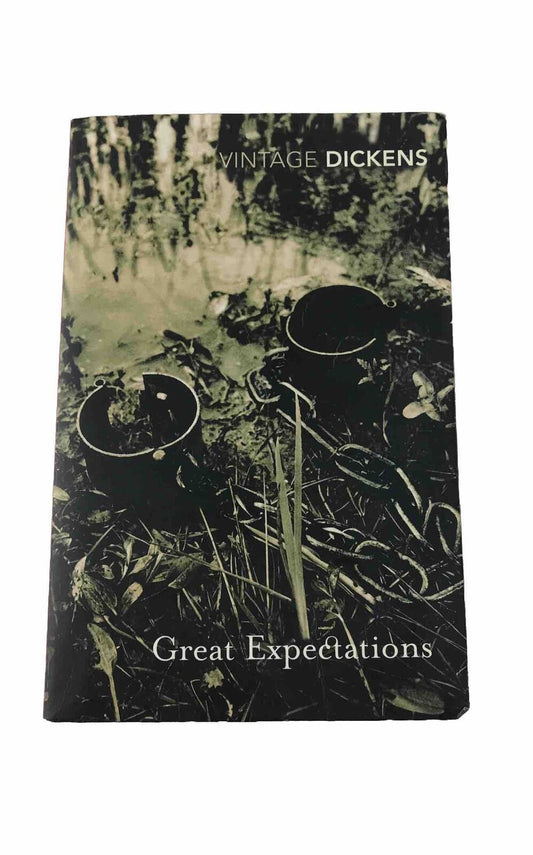Great Expectations by Charles Dickens (Vintage Classics Paperback 2008)