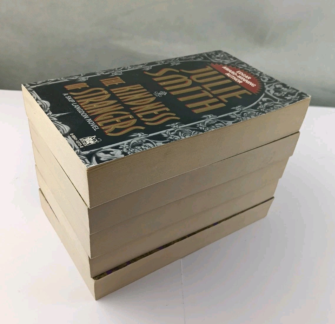 7681576