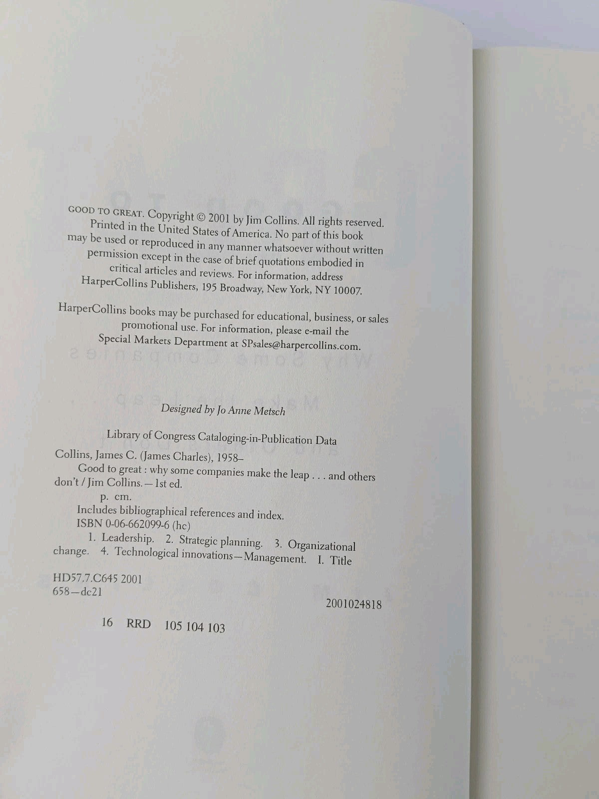 8700551
