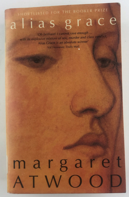 Alias Grace by Margaret Atwood - Paperback Book