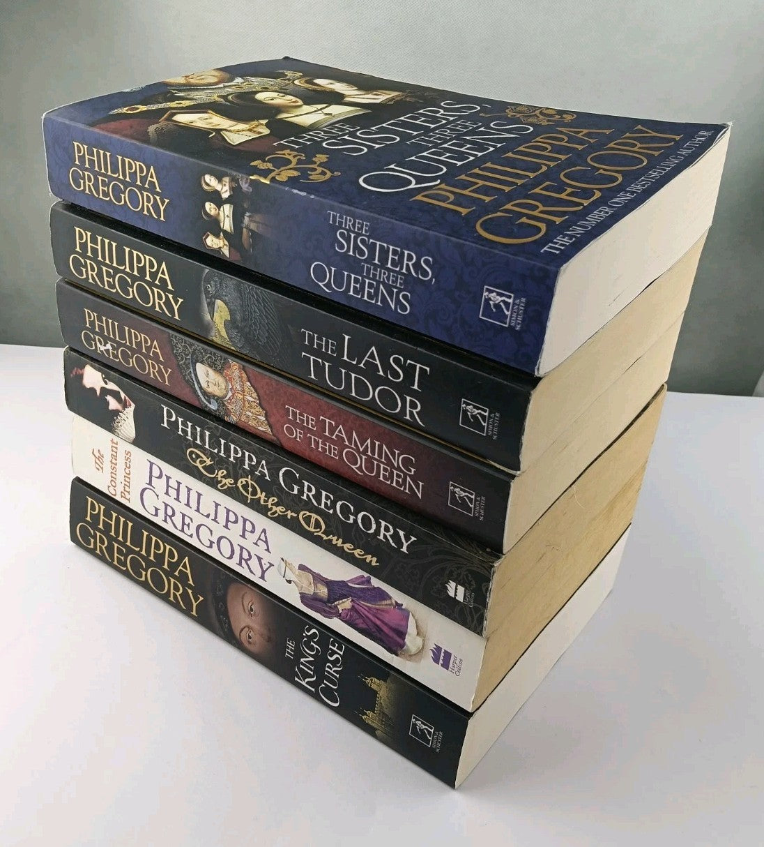 8575228