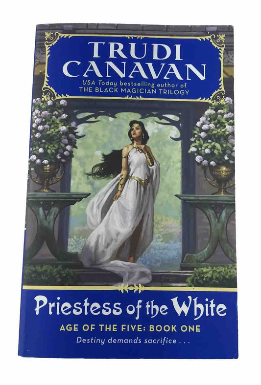 Priestess of the White by Trudi Canavan (Paperback, 2011) Age of the Five ~ #1