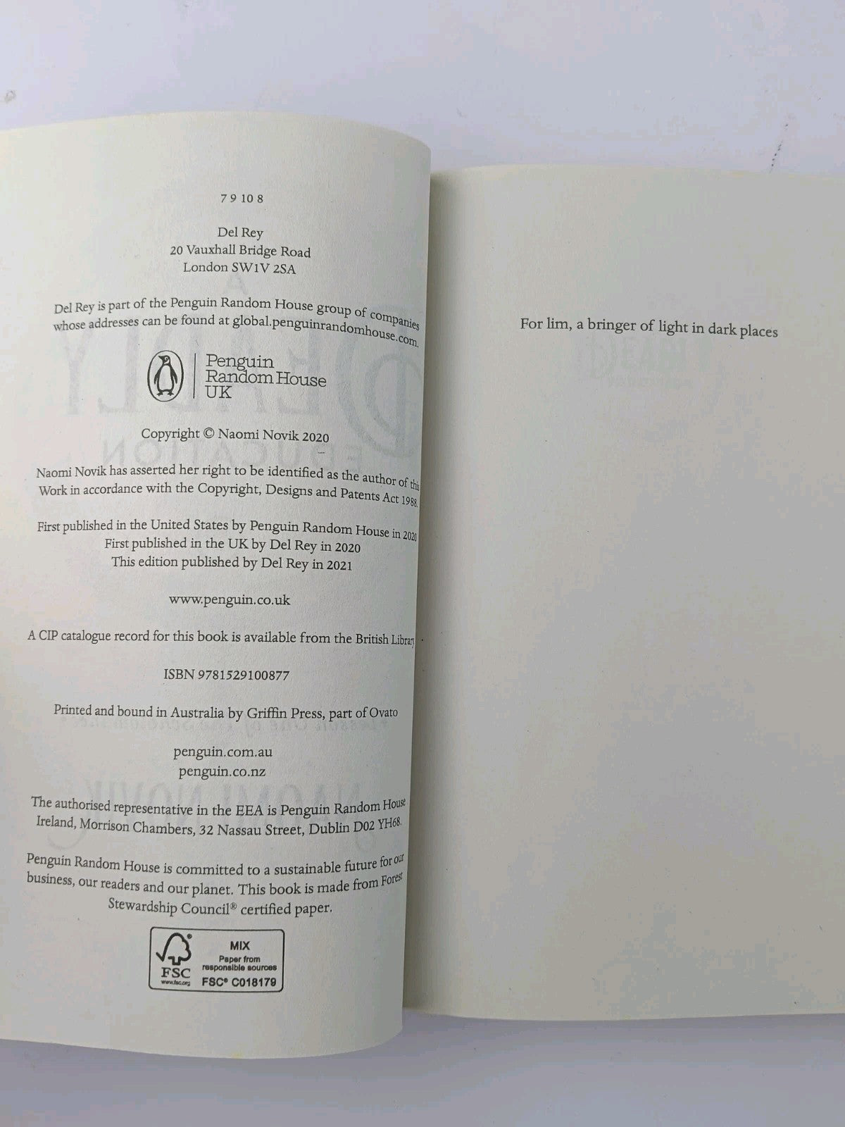 8708886