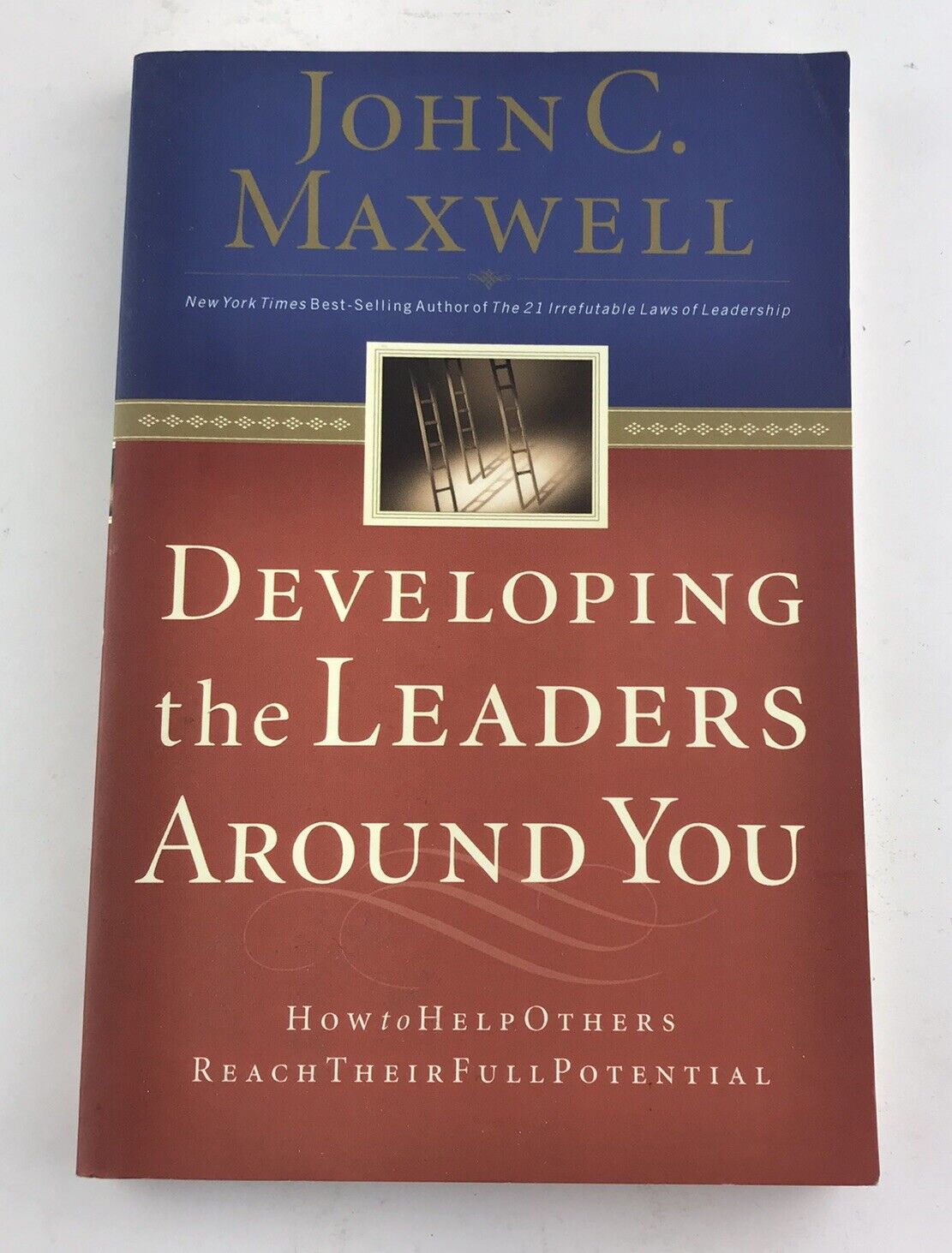 Developing The Leaders Around You by John C. Maxwell (Paperback 1995)