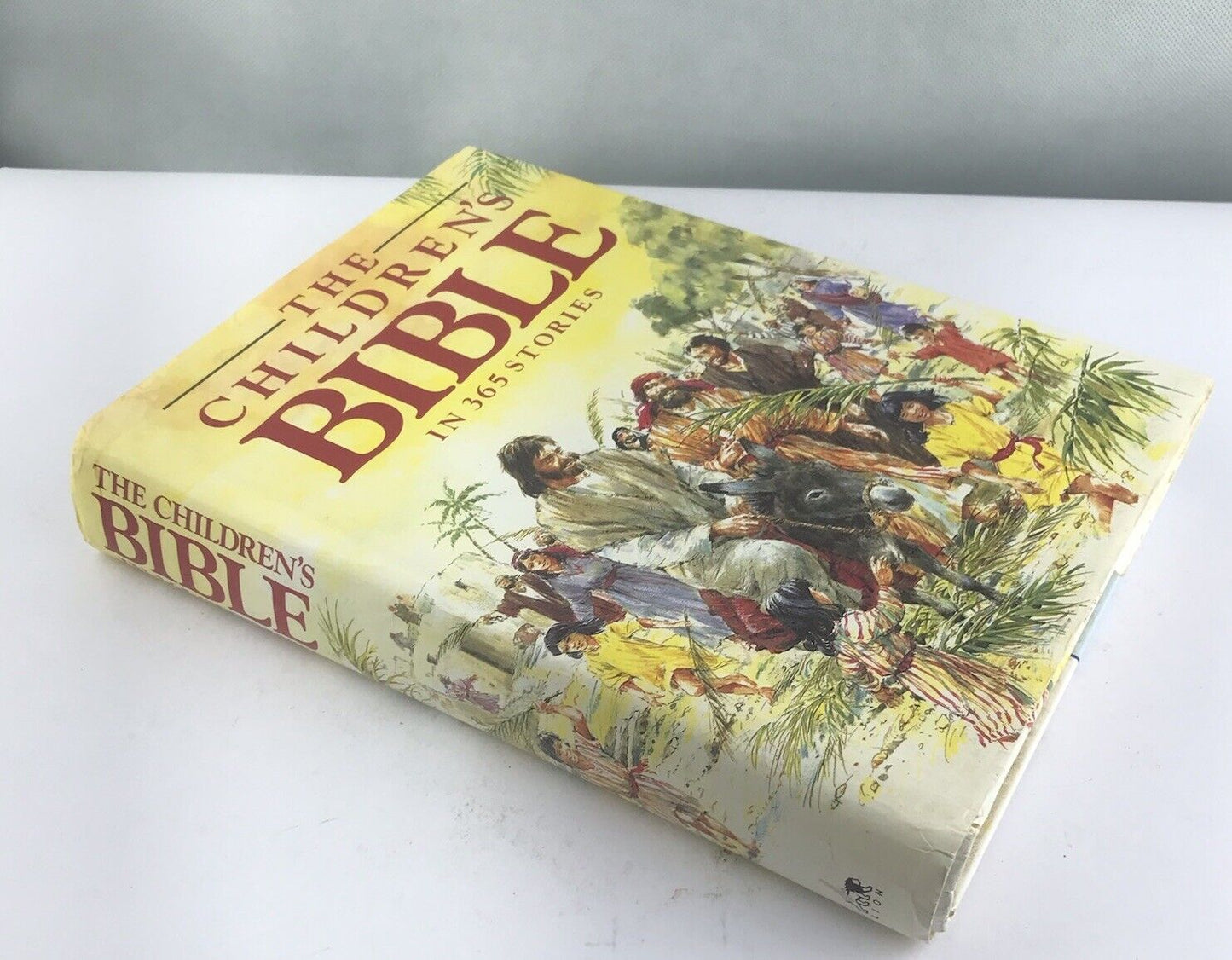 The Children's Bible in 365 Stories By Mary Batchelor, John Hay (Hardcover 1991)