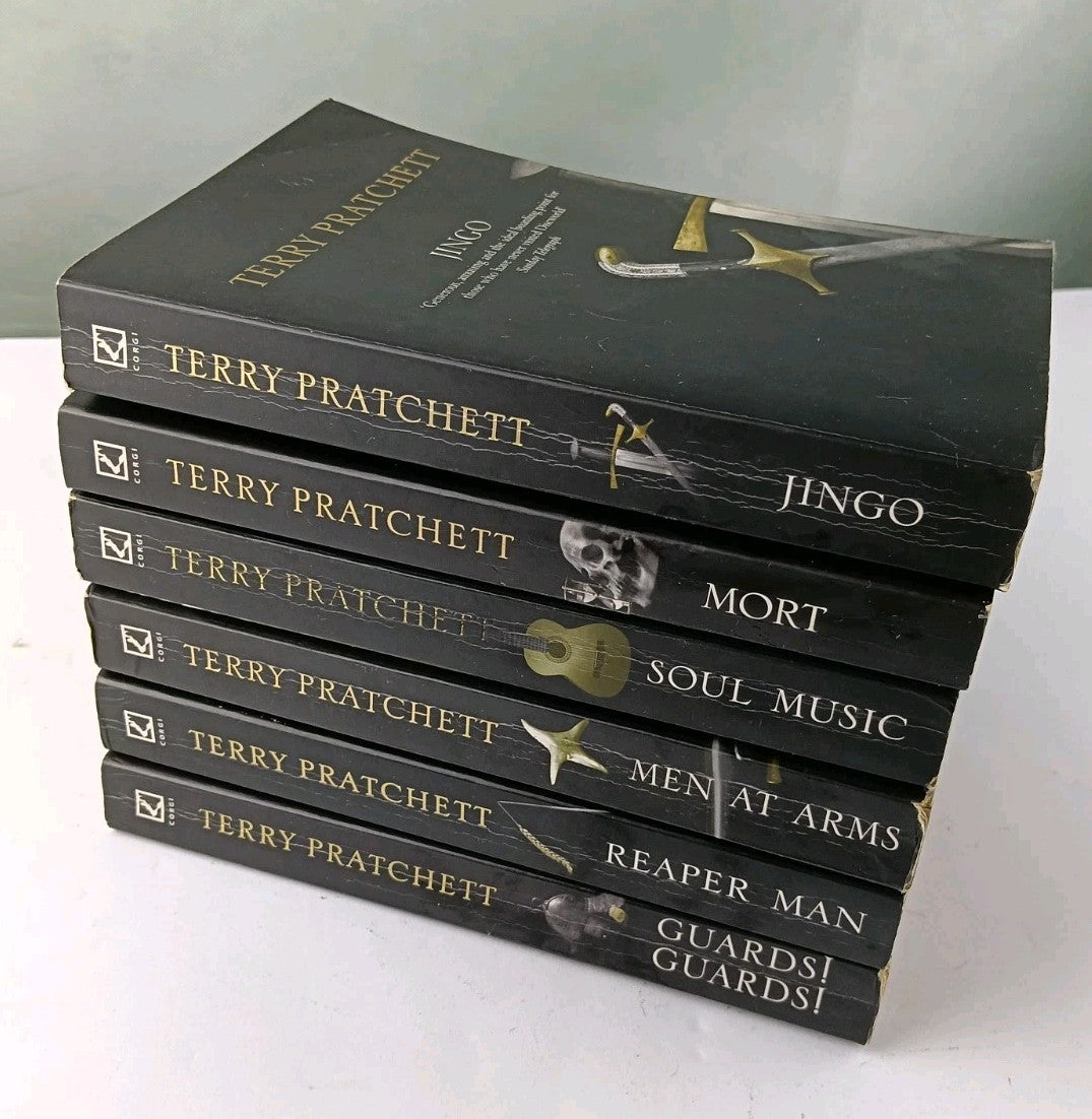 8606897